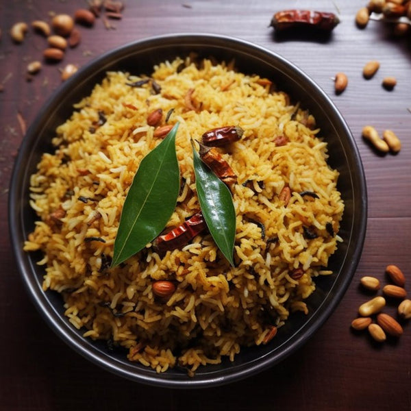 Puliyodarai (Tamarind Rice)